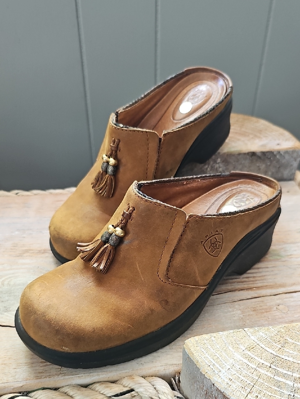 Ariat Mendocino Caramel Leather Tassel Clogs